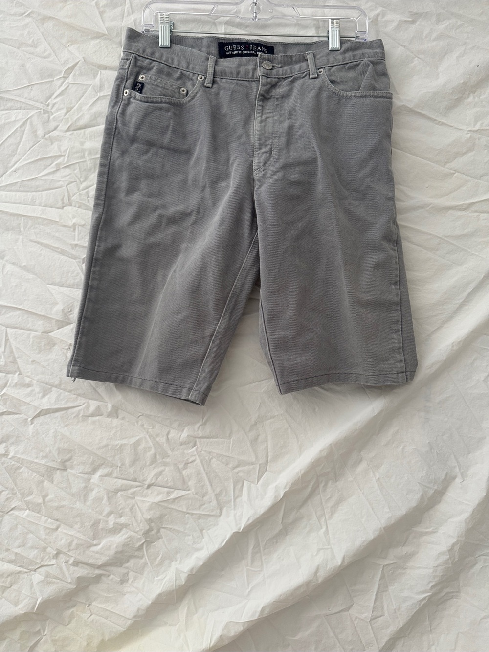 Vintage 90’s Y2K Blokecore Guess Men's Gray Jorts